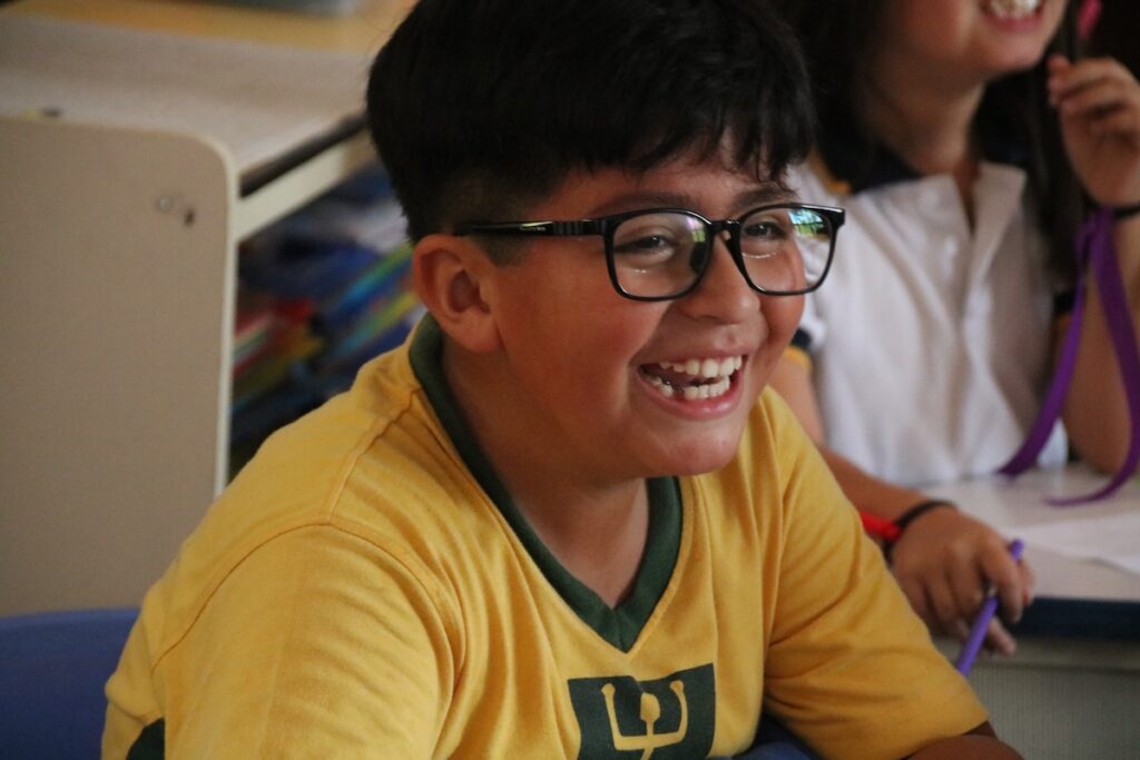 Estudiantes de 2° básico celebran su paso al II Ciclo con el “Viaje del Zarapito”